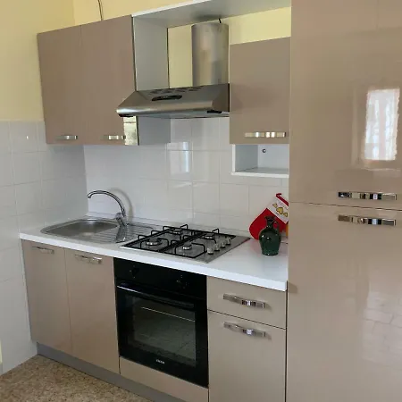 Casa Vacanze Tra Mare E Montemaggiore Дом отдыха Фано