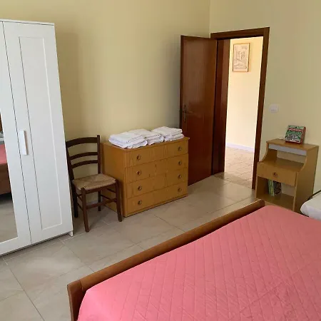 Casa Vacanze Tra Mare E Montemaggiore Casa de Férias *